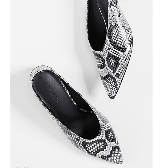 ralston pointy toe mule vince